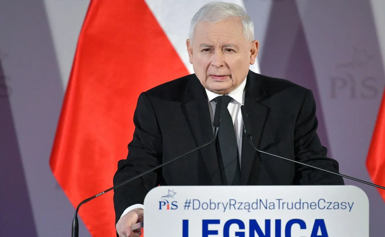 Kaczyński mówi, że Polska jest poddawana ograniczeniom. Wskazuje winnych