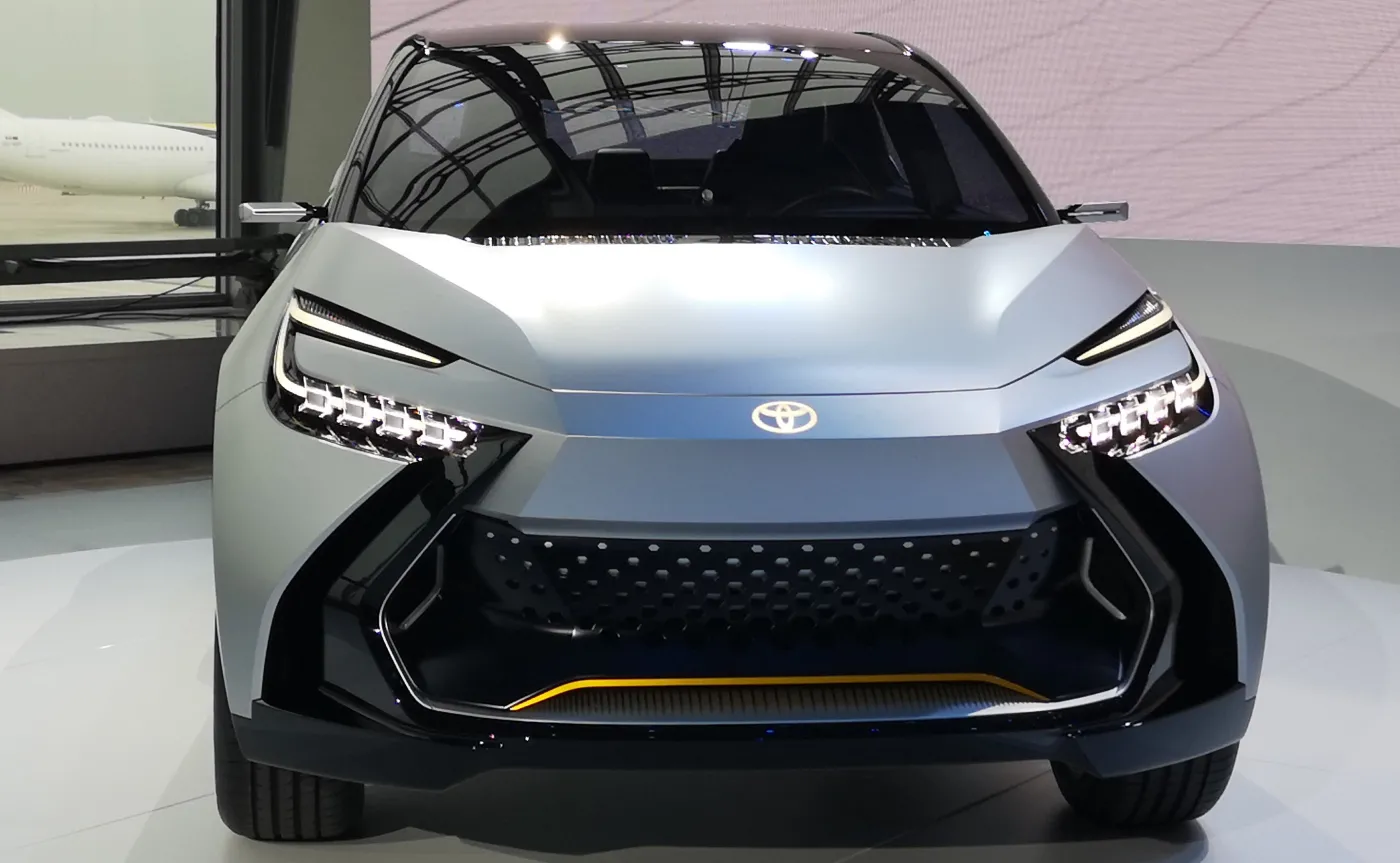 toyota-chr-prologue-37641323.jpg