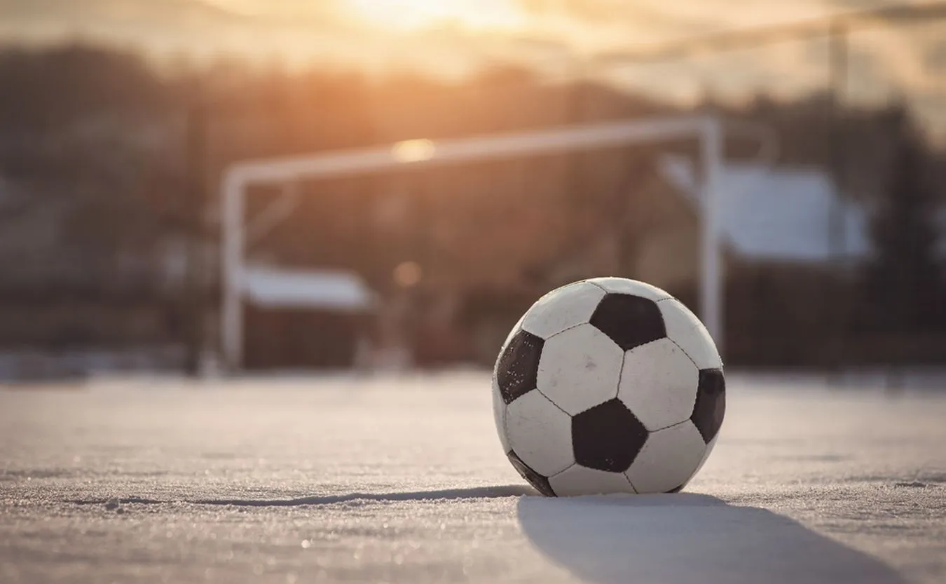 piłka nożna, śnieg