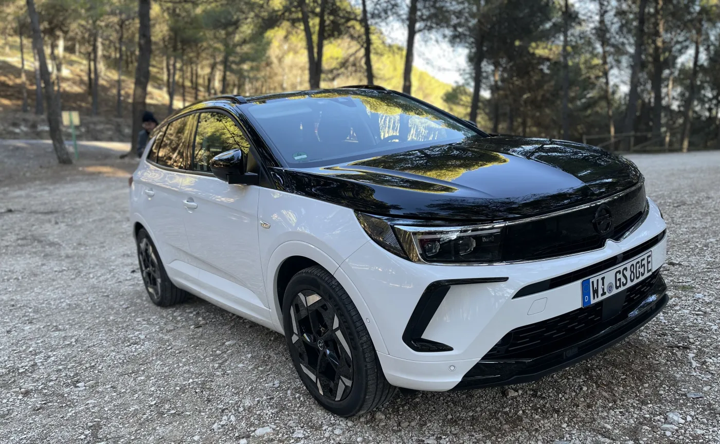 opel-grandland-gse-37697767.jpeg