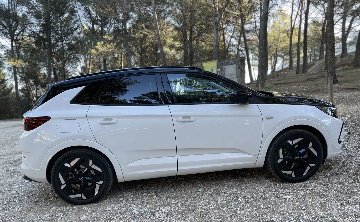 opel-grandland-gse-37697772.jpeg