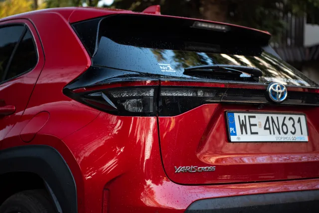 Toyota rozbiła bank w Polsce. Hybryda z Wałbrzycha nową gwiazdą