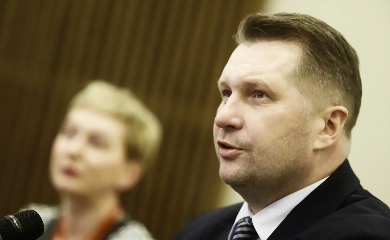 Czarnek w towarzystwie "Kopernika". NAGRANIE z rozmowy z najbardziej zaawansowanym robotem