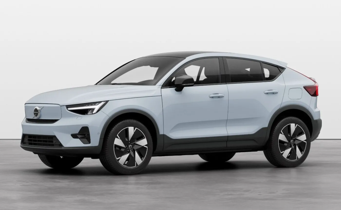 volvo-c40-recharge-37683836.jpg