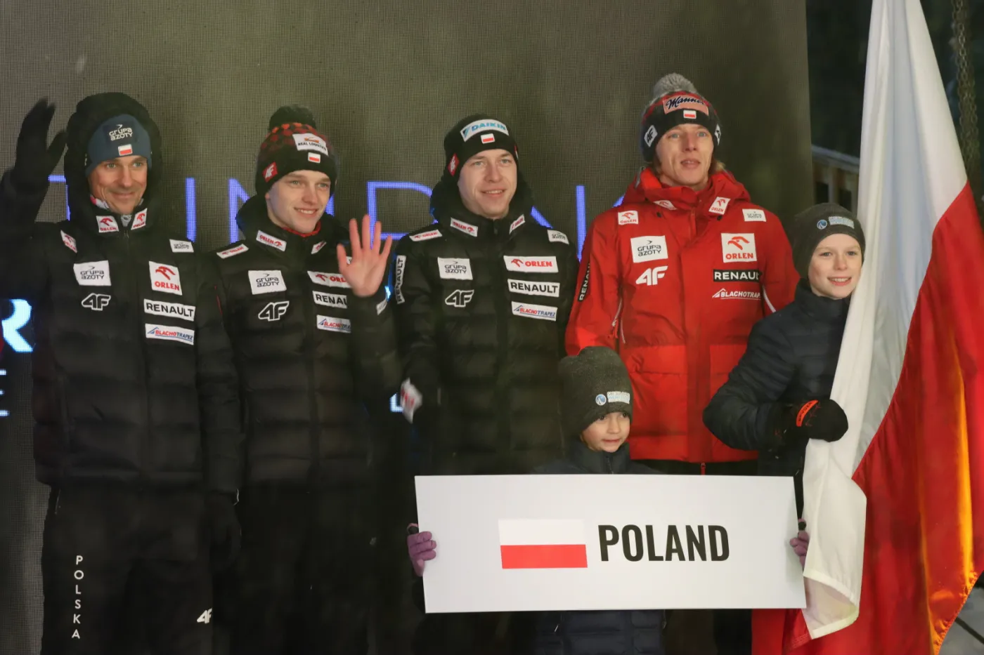 PŚ w skokach. Pięciu Polaków awansowało do konkursu w Lake Placid