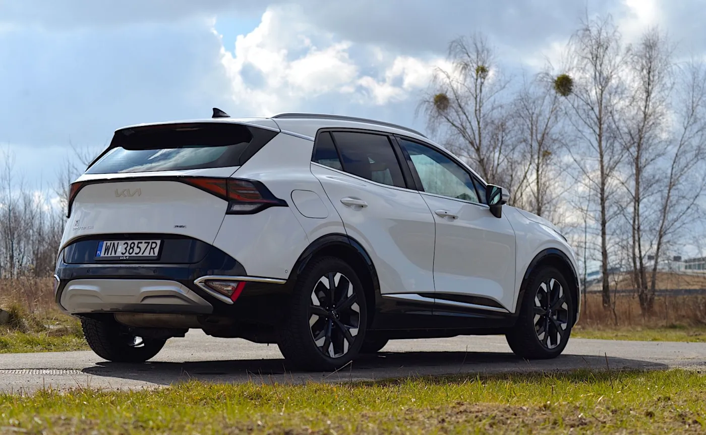 kia-sportage-phev-37742375.jpg