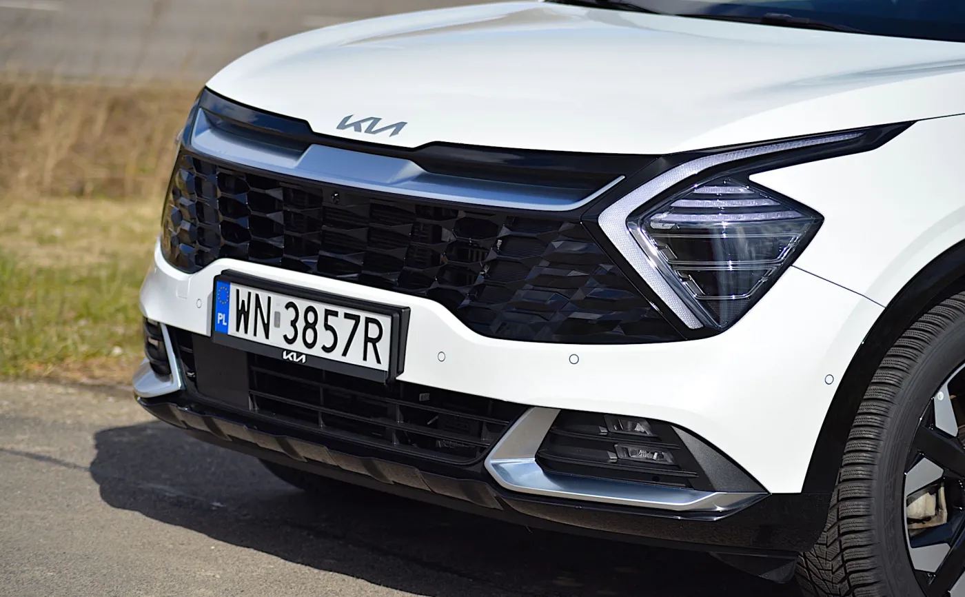 kia-sportage-phev-37742423.jpg