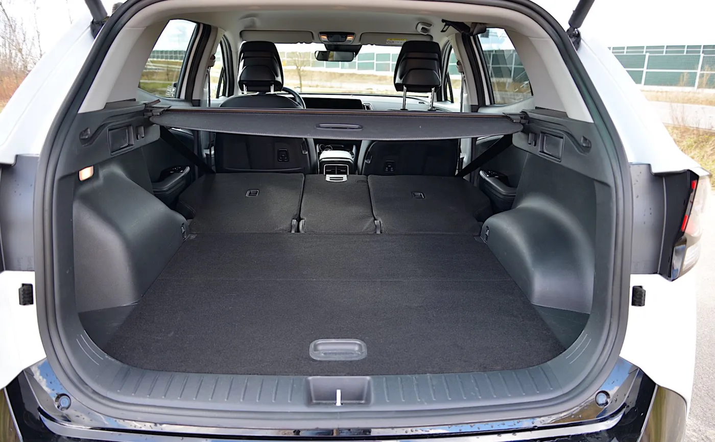 kia-sportage-phev-37742438.jpg