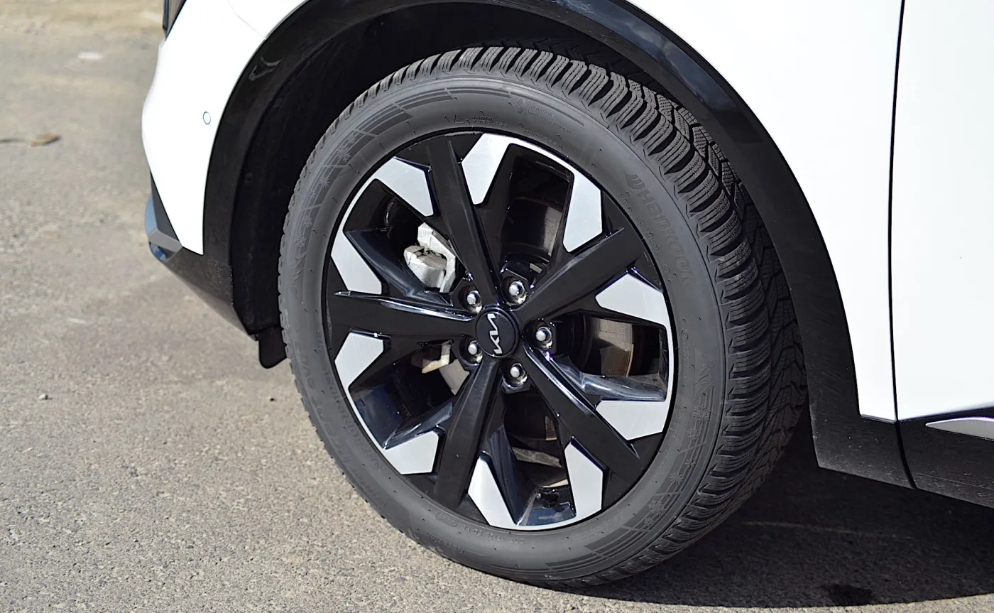 kia-sportage-phev-37742431.jpg