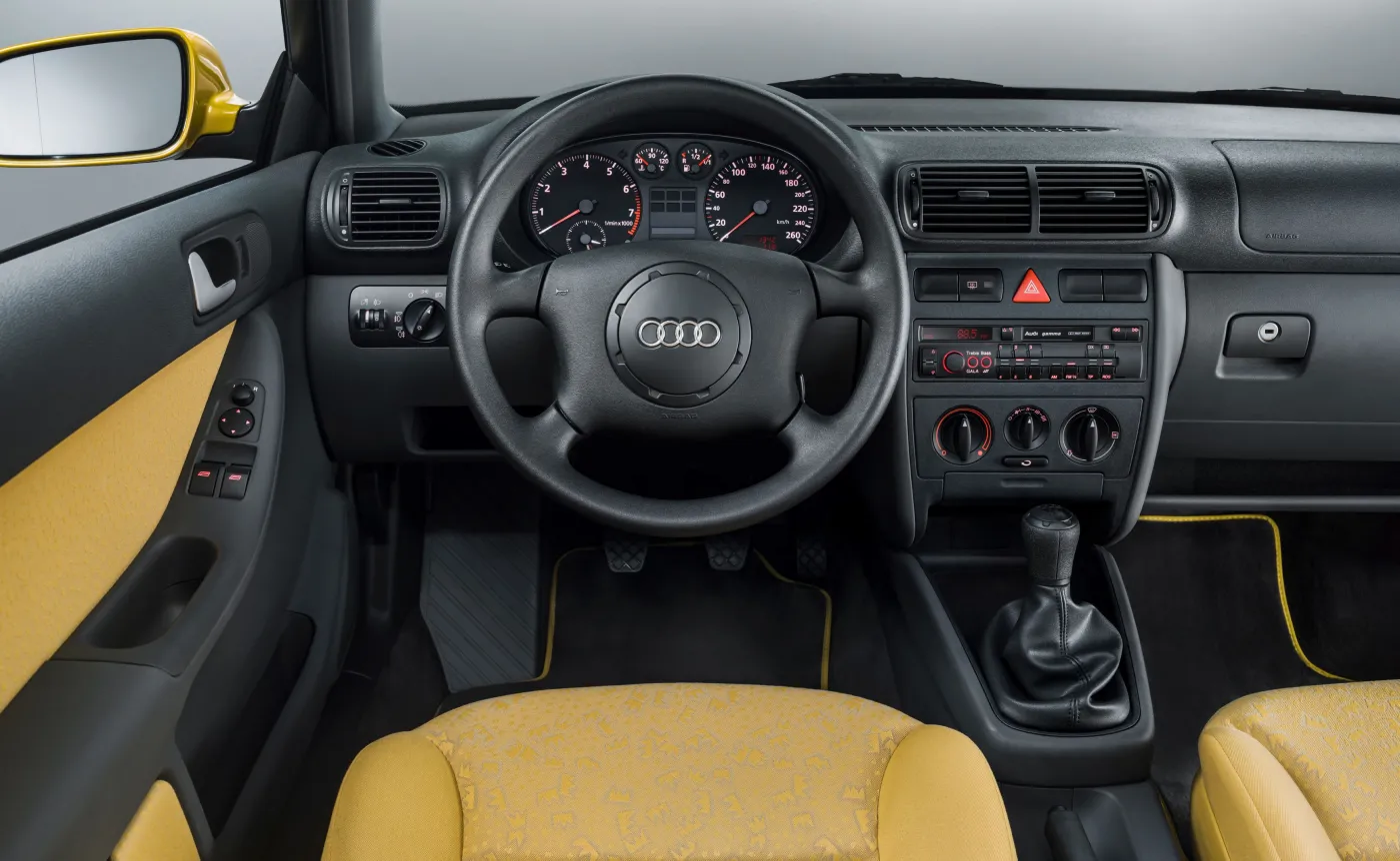 audi-a3-8l-1996-rok-37712432.jpg