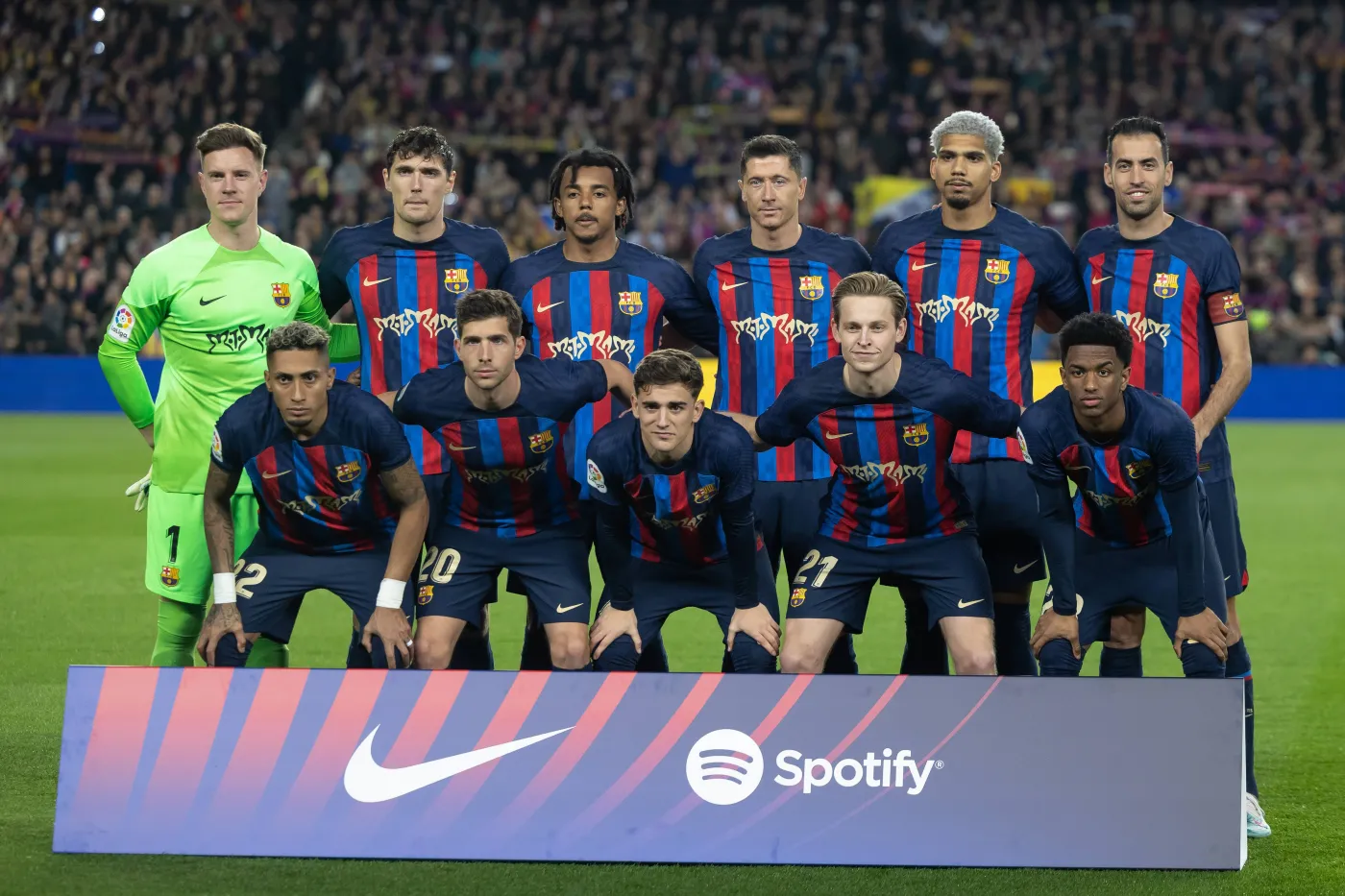 Barcelona korumpowała sędziów? UEFA zbada sprawę