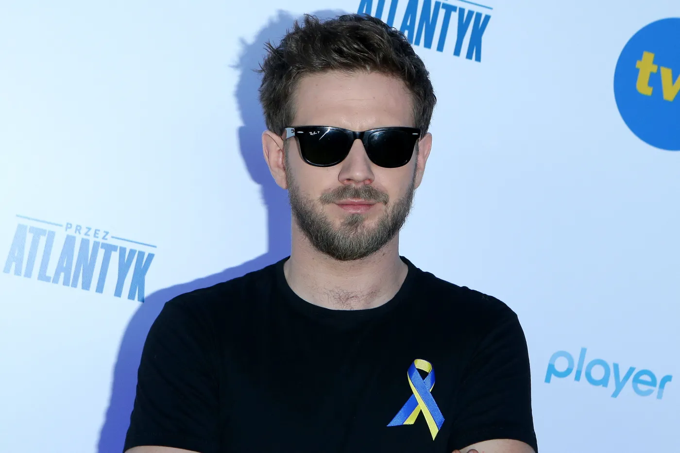 Internauci skrytykowali partnerkę Królikowskiego. Izabela odpowiedziała na jeden z komentarzy