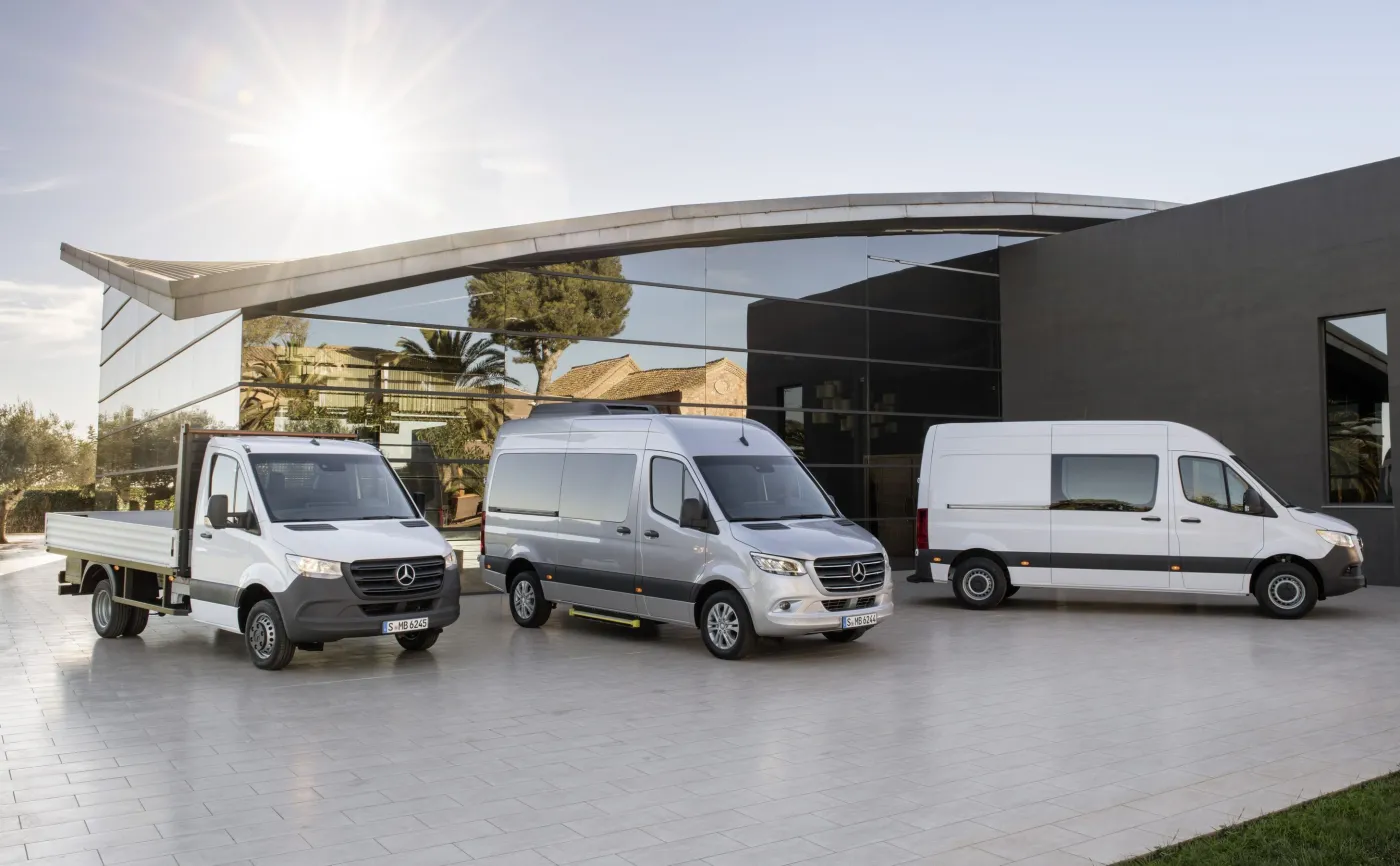 10755423-mercedes-sprinter.jpg