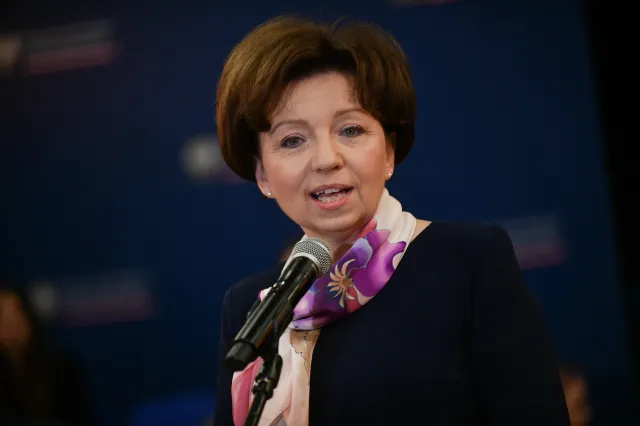 Minister Maląg: Nie pracujemy nad waloryzacją 500 plus, ale...