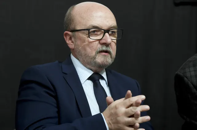 Prof. Legutko: Brak niewolnictwa i postęp technologiczny zawdzięczamy Kościołowi