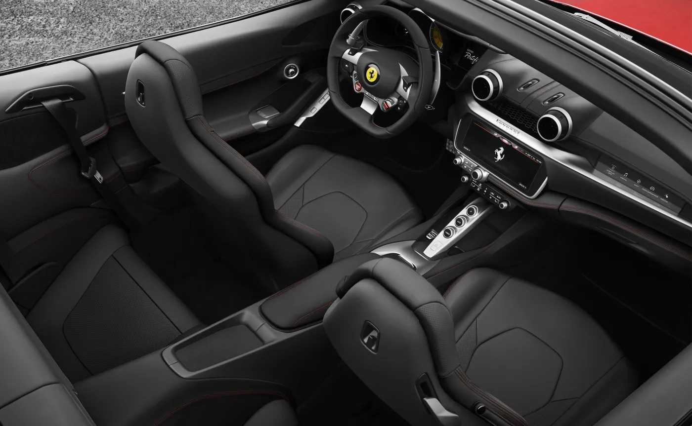 10393258-ferrari-portofino.jpg