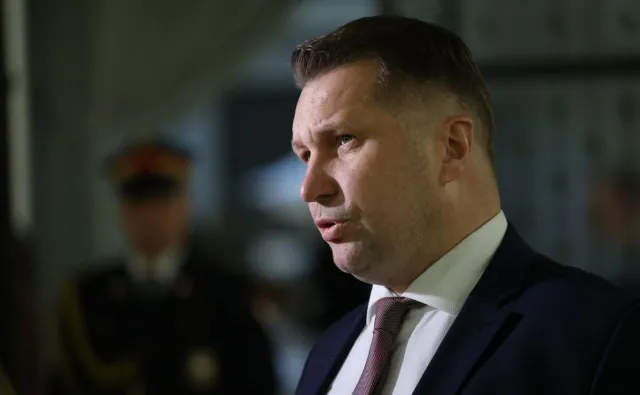 Czarnek: Niektóre posłanki na mój widok dostają drgawek