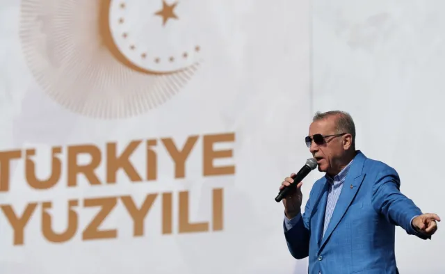 Erdogan atakuje społeczność LGBT: Zakopiemy ich w urnach wyborczych