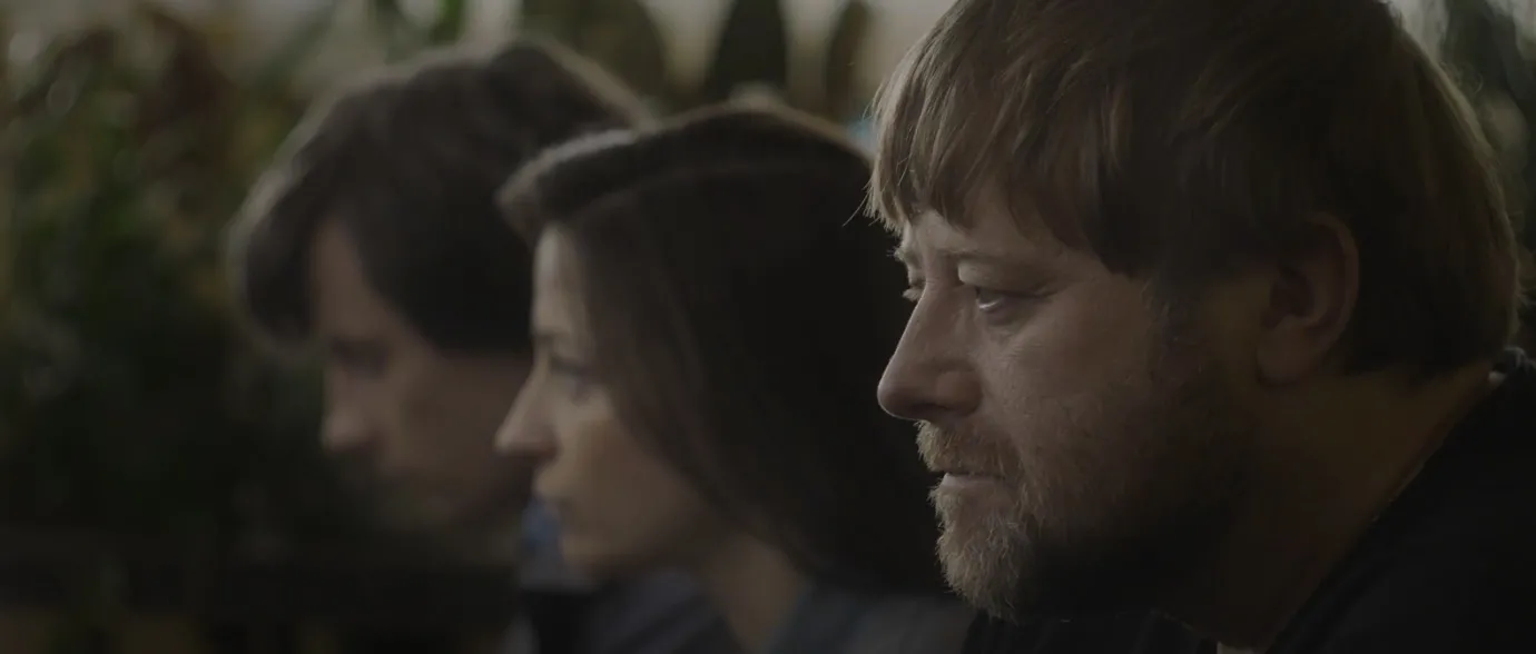 Kadr z filmu "Bliscy"