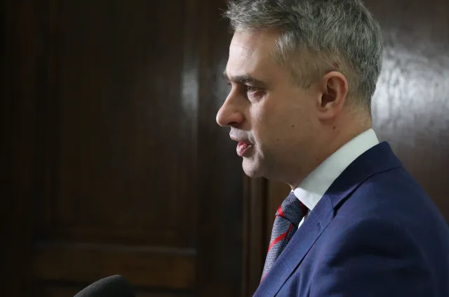 Gawkowski o propozycji zmian w TK: 9 osób ma pan Kaczyński na pilota