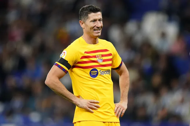 Sztuczna inteligencja wybrała 10. najlepszych piłkarzy. Zobacz, jak ChatGPT ocenił Roberta Lewandowskiego