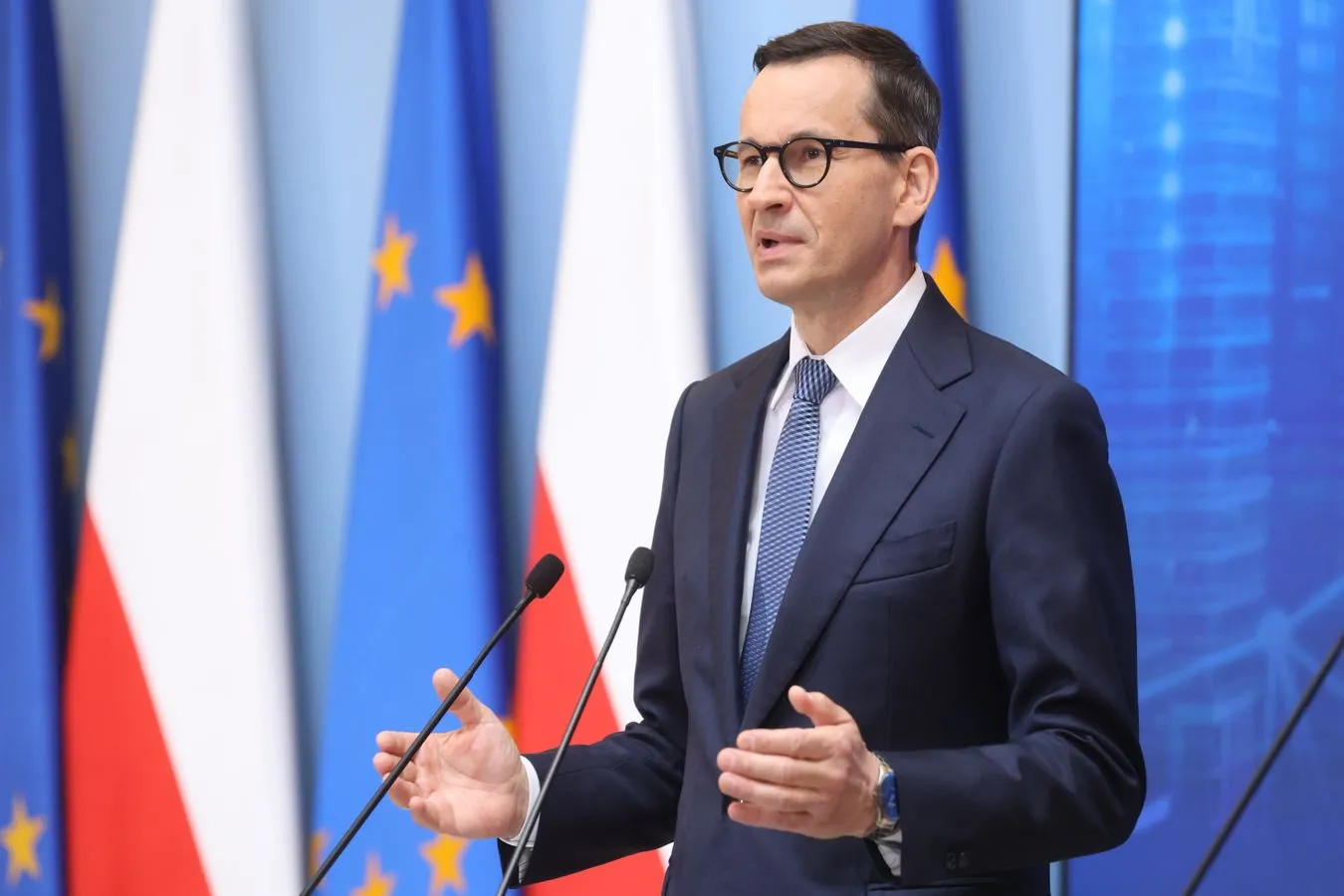 Darmowe leki jeszcze przed wyborami? Morawiecki zabrał głos