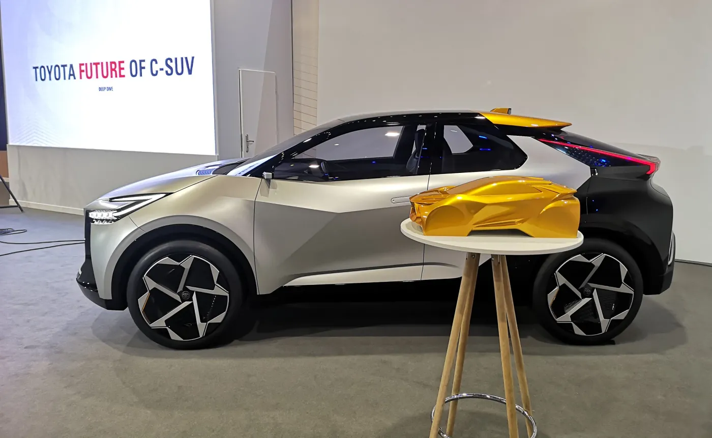 toyota-chr-prologue-37641492.jpg