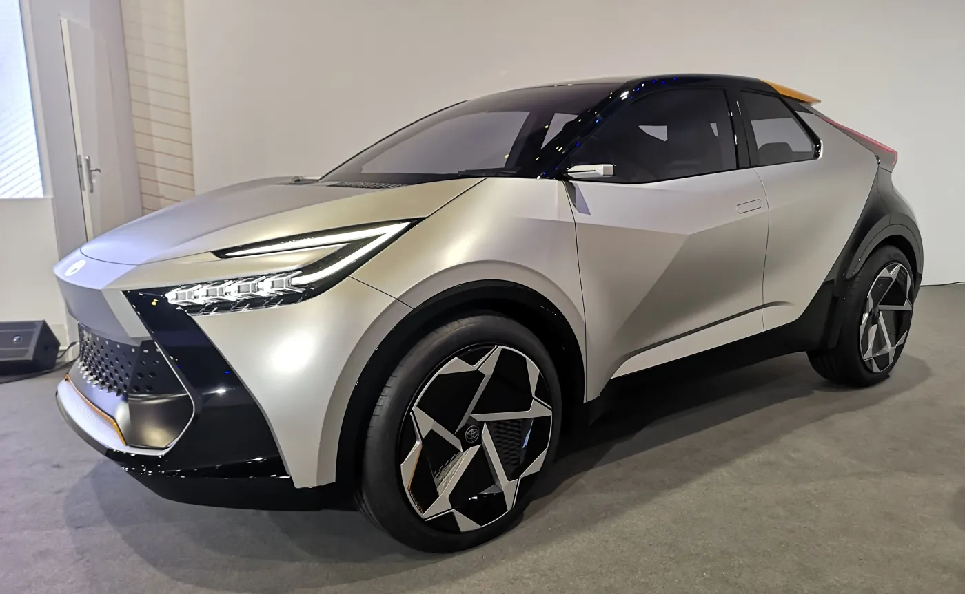 toyota-chr-prologue-37641512.jpg