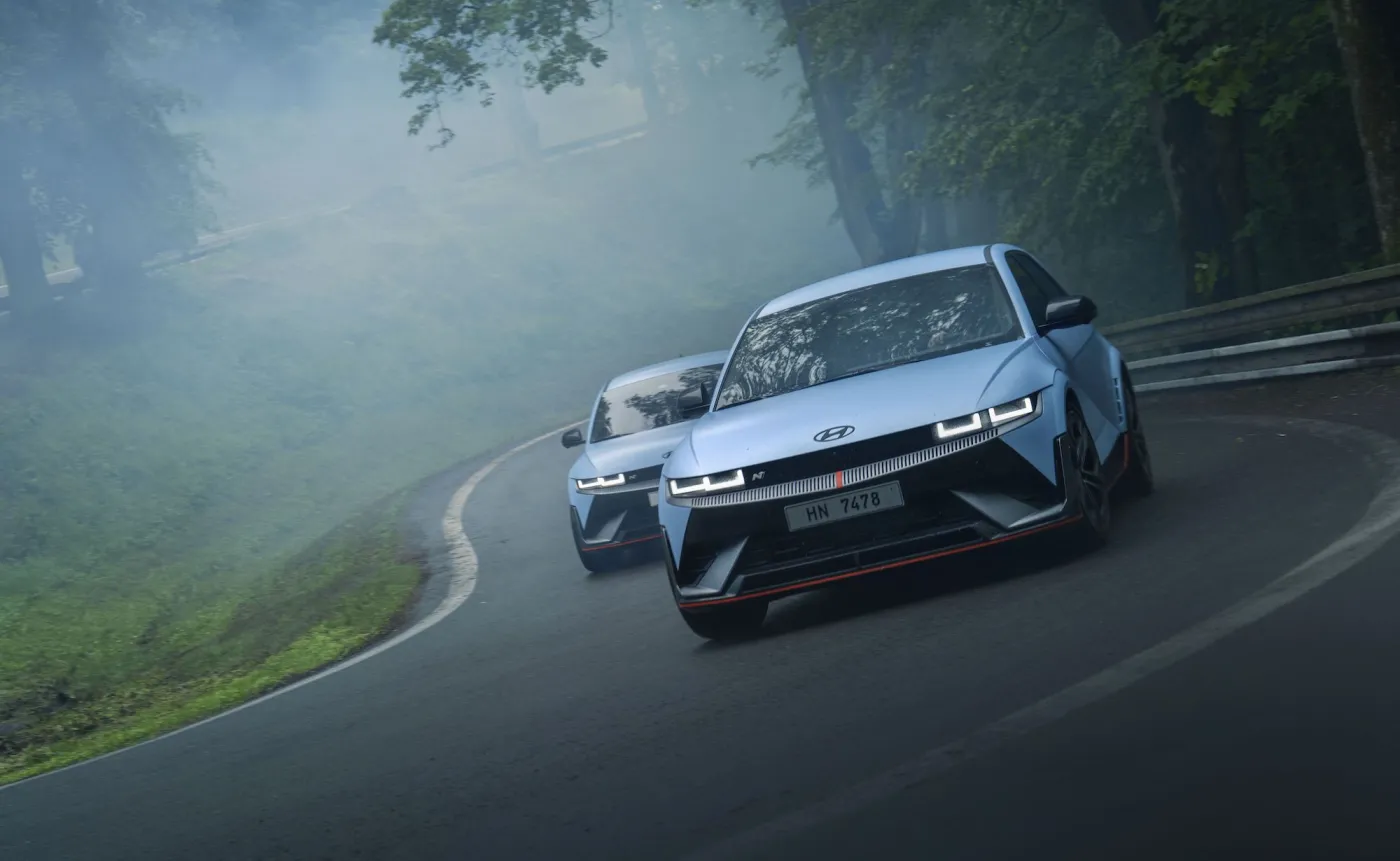hyundai-ioniq-5-n-37860487.jpg
