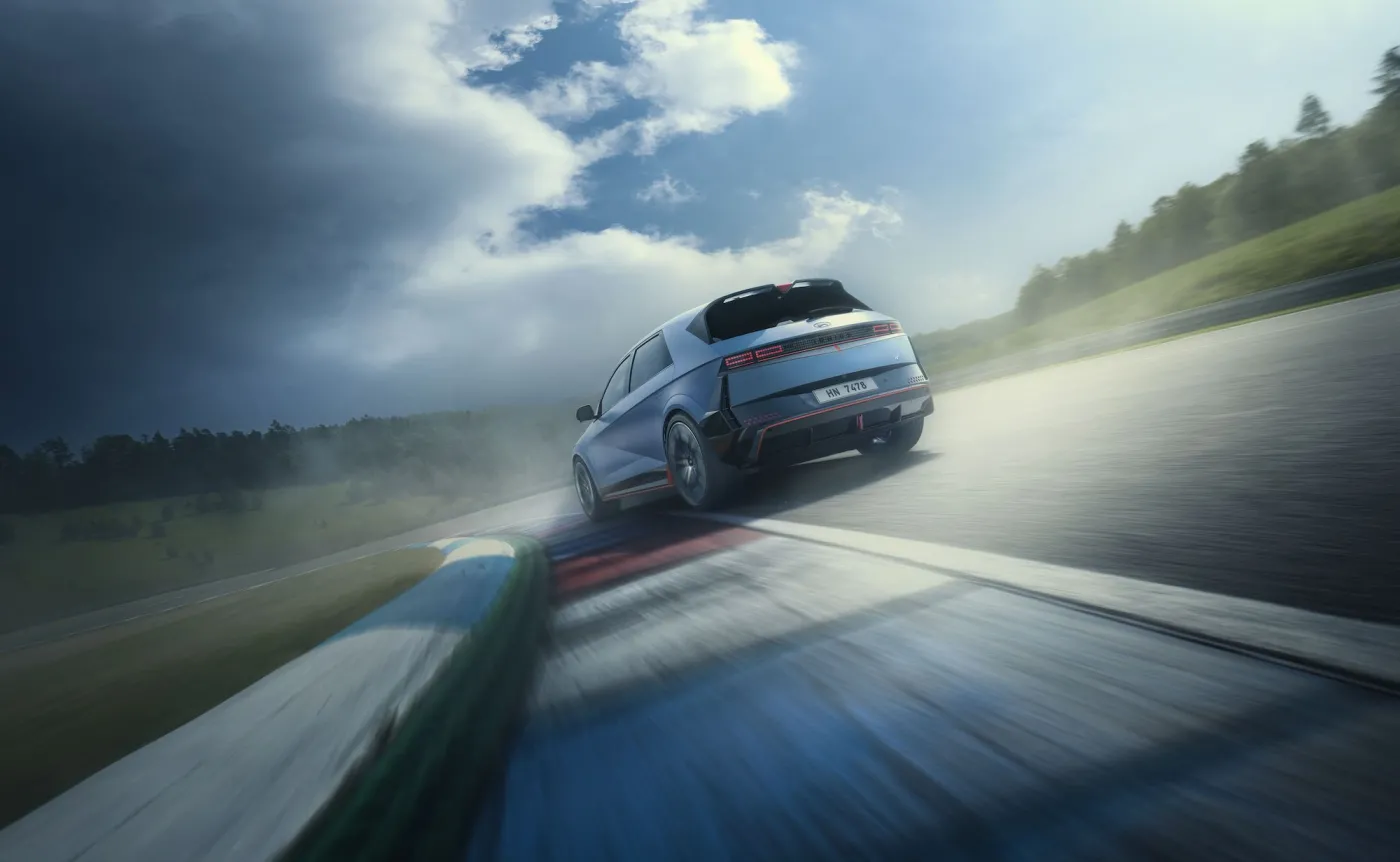 hyundai-ioniq-5-n-37860507.jpg