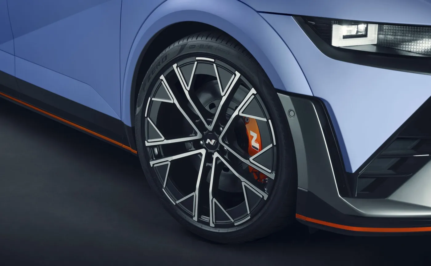 hyundai-ioniq-5-n-37860545.jpg
