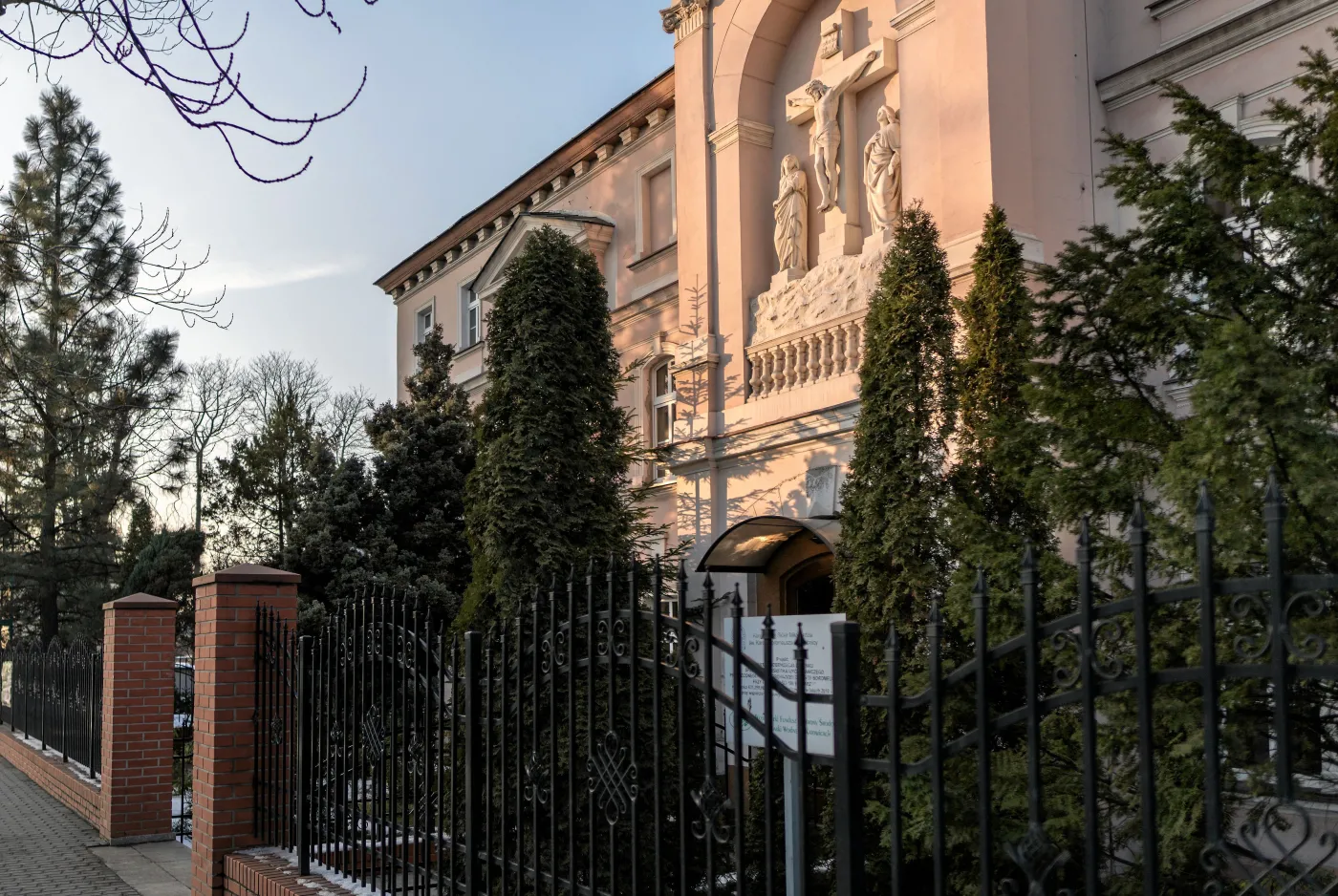 Były ośrodek dla dzieci sióstr boromeuszek w Zabrzu