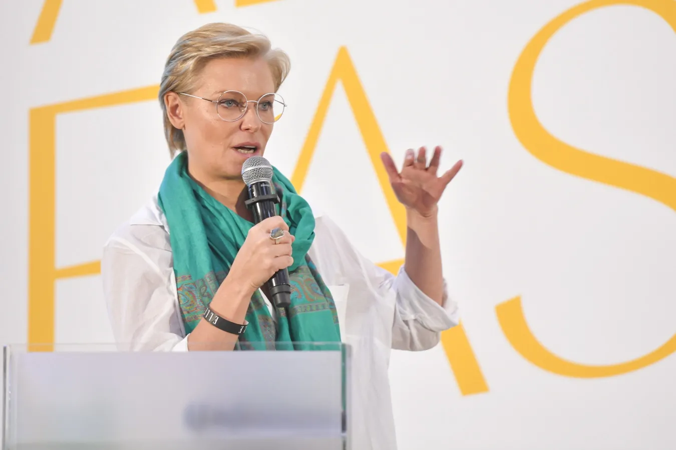 Paulina Młynarska mieszka w trawionej pożarami Grecji. Jest w trudnej sytuacji?