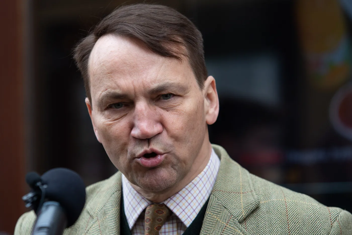 Poseł PiS o słowach Sikorskiego: "Zestrzelić"? Skrajnie idiotyczna wypowiedź...