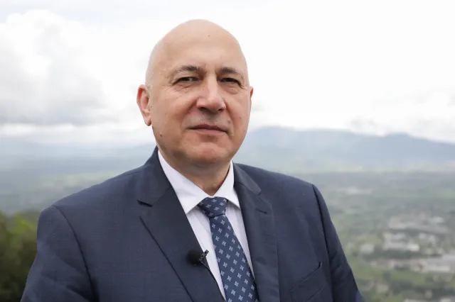 Tusk, TVN i Marsjanie. Brudziński kpi z PO