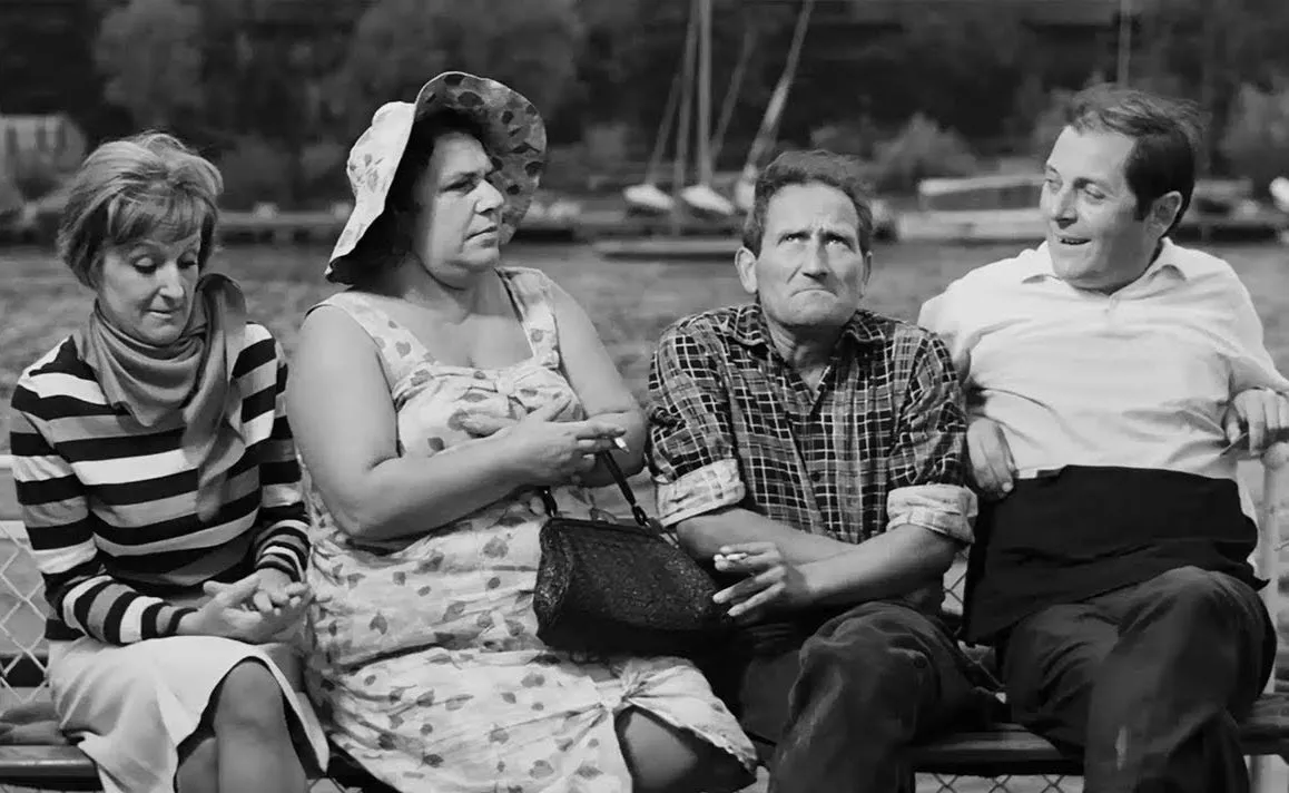 "Rejs", "Miś" i inne hity PRL-u. Pytanie 9. na pewno wywoła uśmiech [QUIZ]