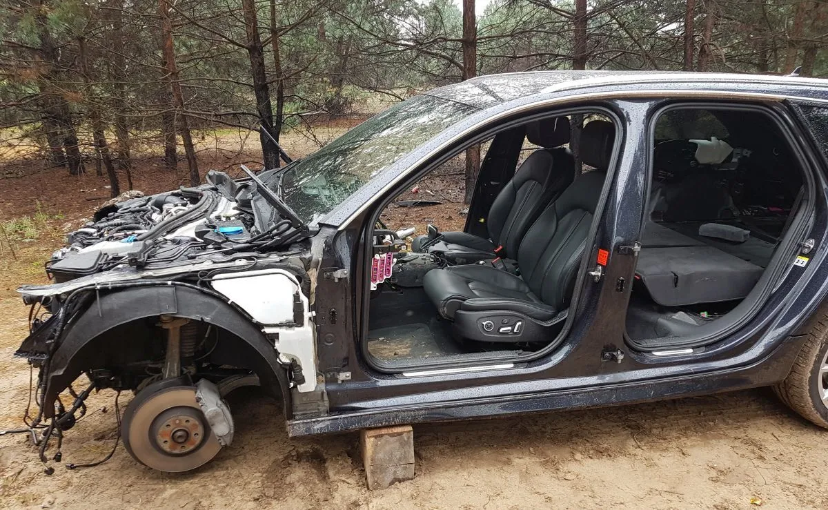 Złodzieje samochodów uderzą. "Wzrośnie popyt na kradzione auta i części" [ROZMOWA]