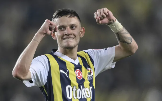 Sebastian Szymański show! Polak strzelił dwa gole dla Fenerbahce Stambuł [WIDEO]