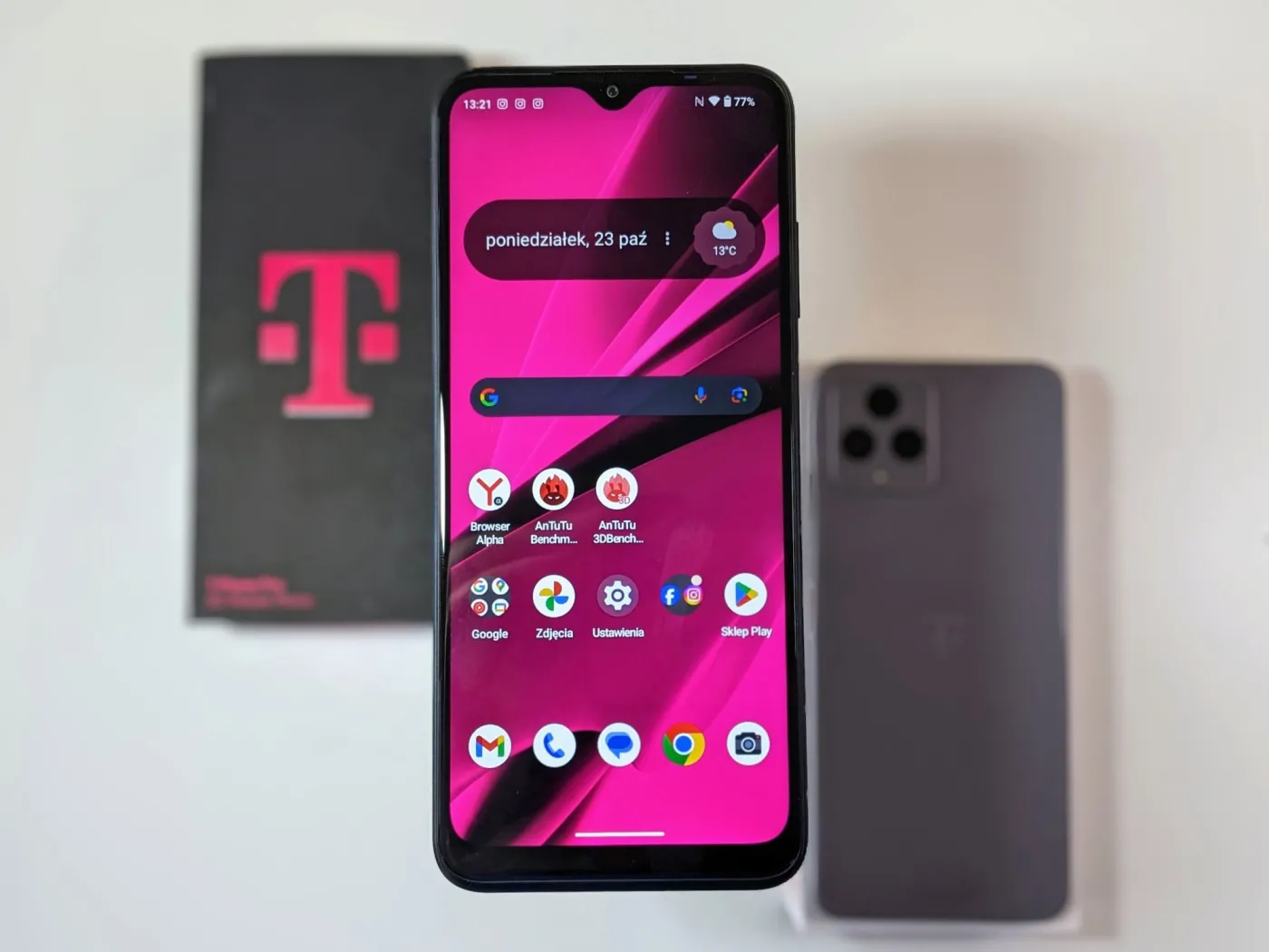 t-phone-pro-5g-2023-37964546.jpg