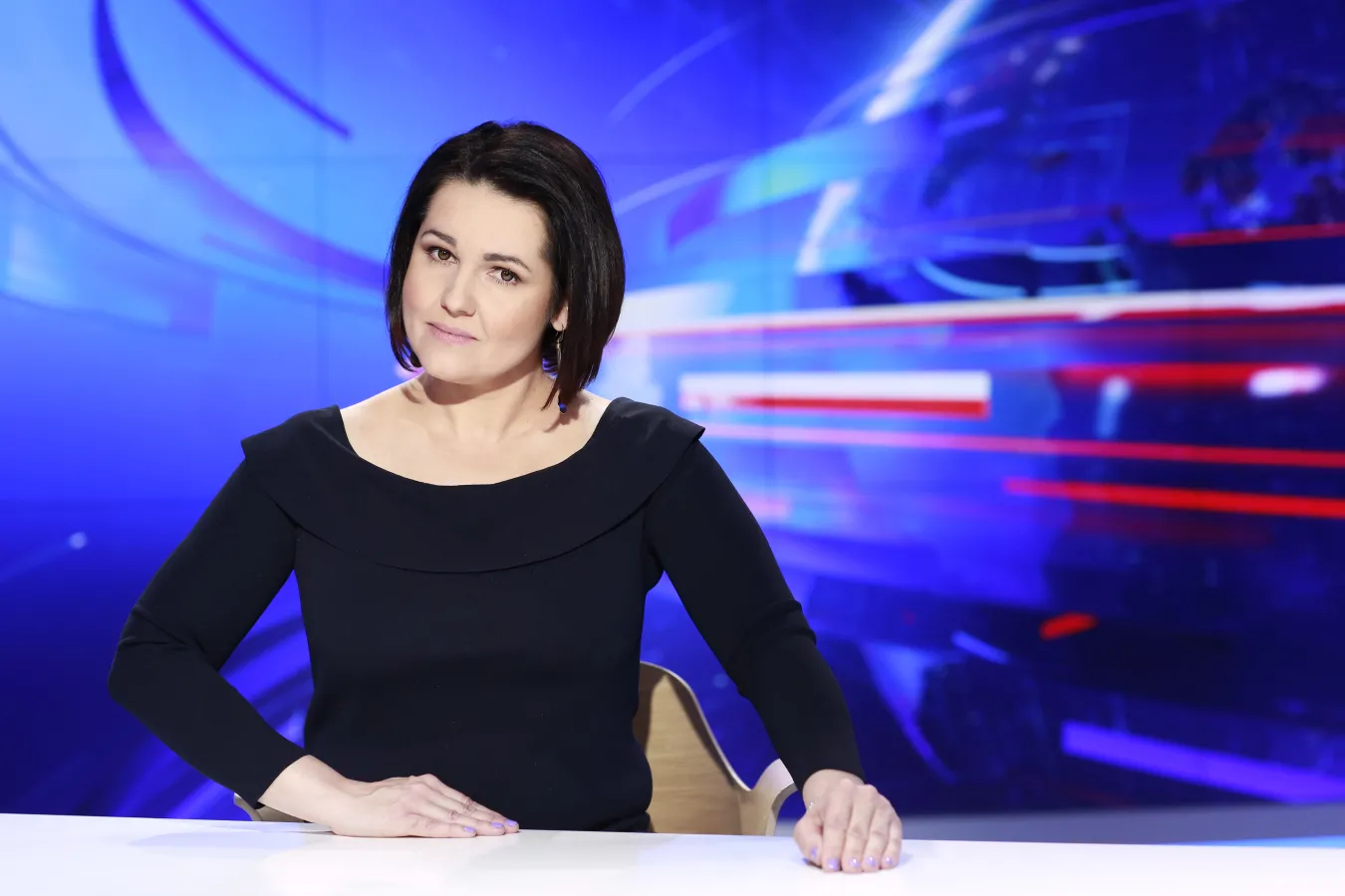 To po Holeckiej druga twarz "Wiadomości". Ojcem dziecka Lewandowskiej jest znany pogodynek