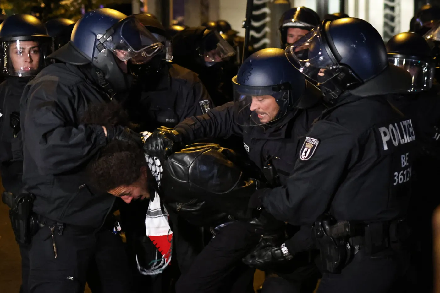 Przerażające sceny w Berlinie. "Konflikt Izrael-Palestyna widoczny na ulicach"