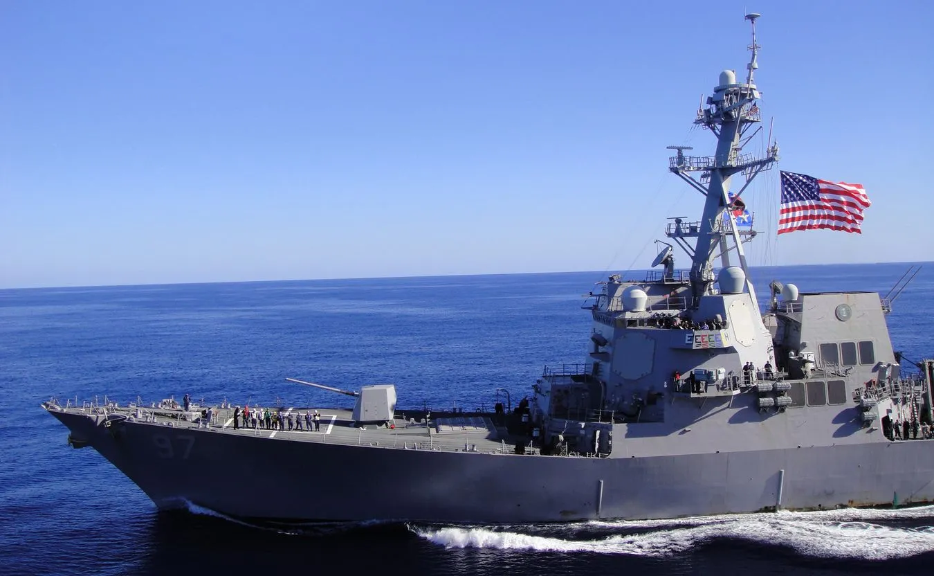 Okręty wojenne na Morzu Śródziemnym. Tylu ich jeszcze nie było