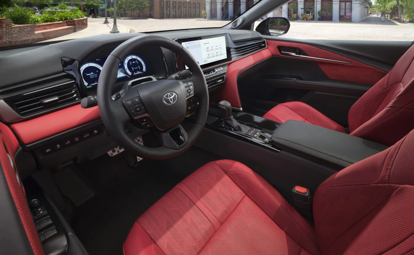 nowa-toyota-camry-37989280.jpg