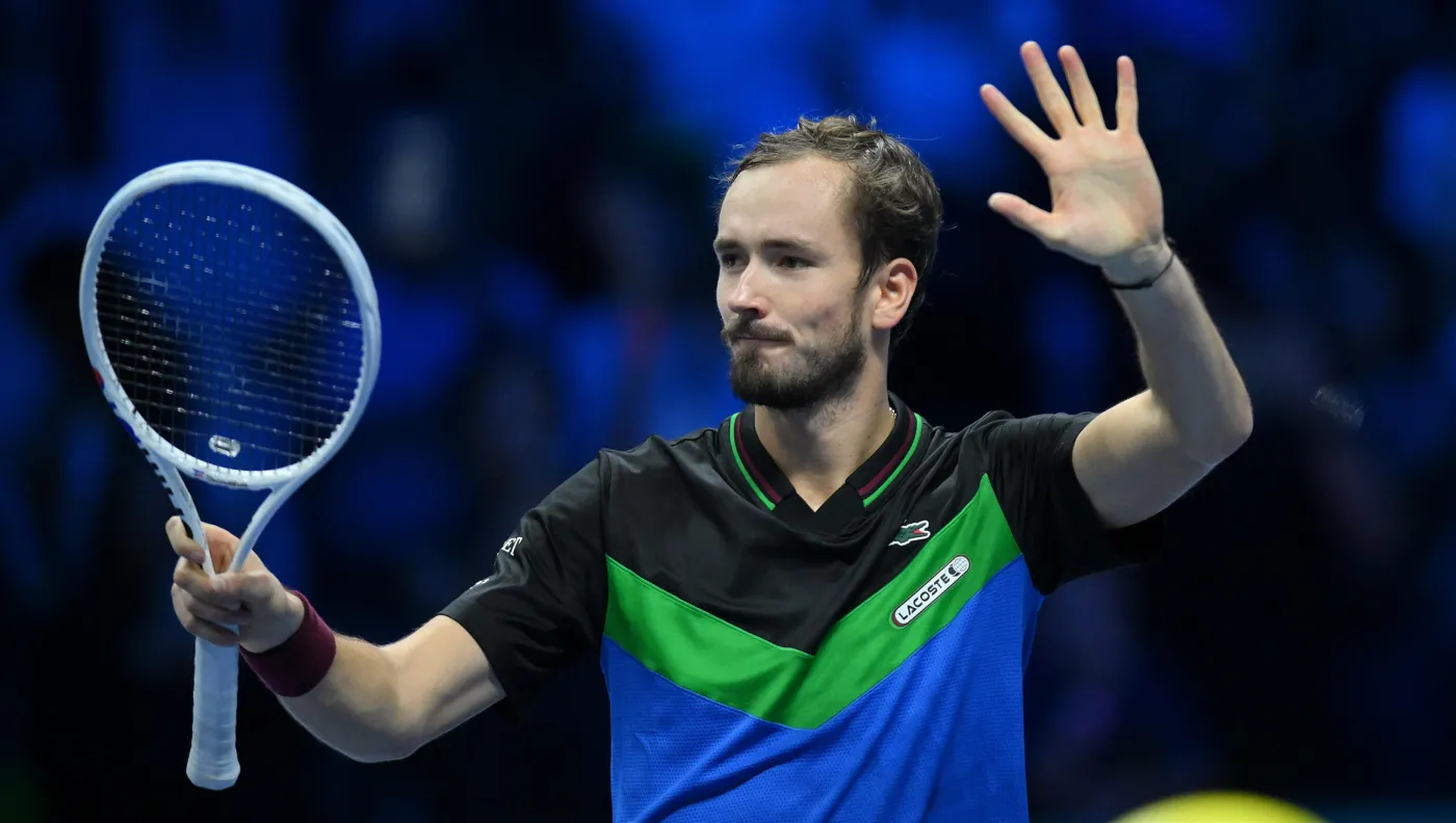 ATP Finals. Daniił Miedwiediew jako pierwszy awansował do półfinału