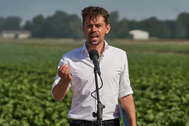 Kołodziejczak w DGP: Bardzo mocno uderzyłbym w handel w Polsce