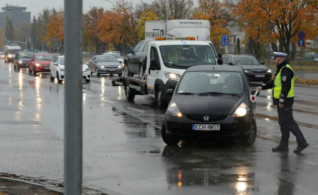 Dziś wielka akcja policji i diagnostów. 18 listopada starsze auta do kontroli