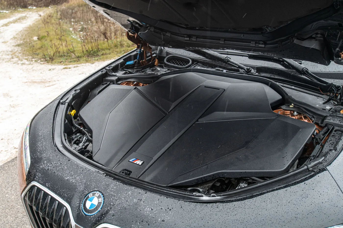 bmw-i7-m70-xdrive-38005954.jpg