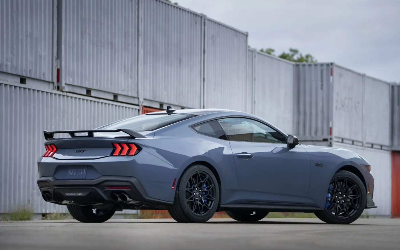 new-ford-mustang-2-38034591.jpg