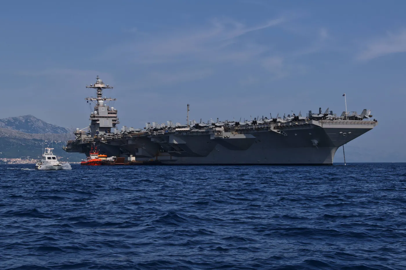 USS "Gerald R.Ford" zostaje na Morzu Śródziemnym. To efekt wojny Izraela z Hamasem