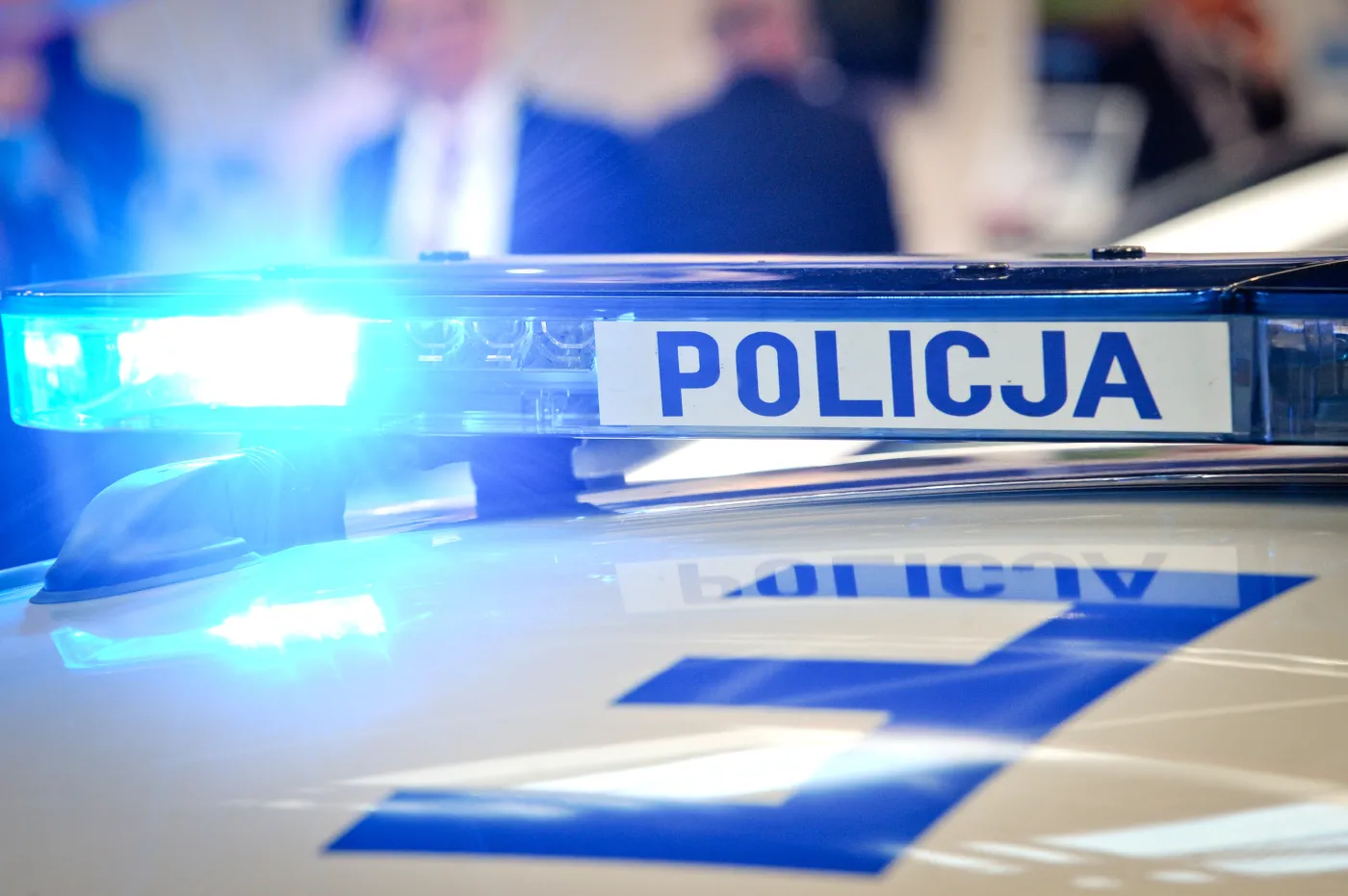 Pijany 16-latek ukradł traktor. Wjechał do rzeki
